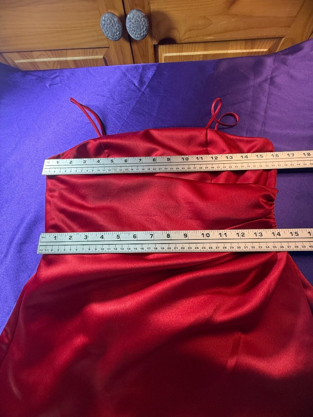 📌 David's Bridal Apple Red Satin Trumpet Prom - Bridesmaid - Formal Night Gown - Picture 11 of 16